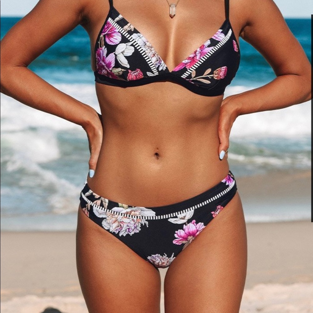 Brand new with tags size small, from Cupshe